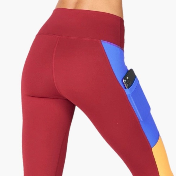 Fabletics On The Go PowerHold High Waisted Legging Pockets Colorblock SZ Medium - Picture 9 of 12